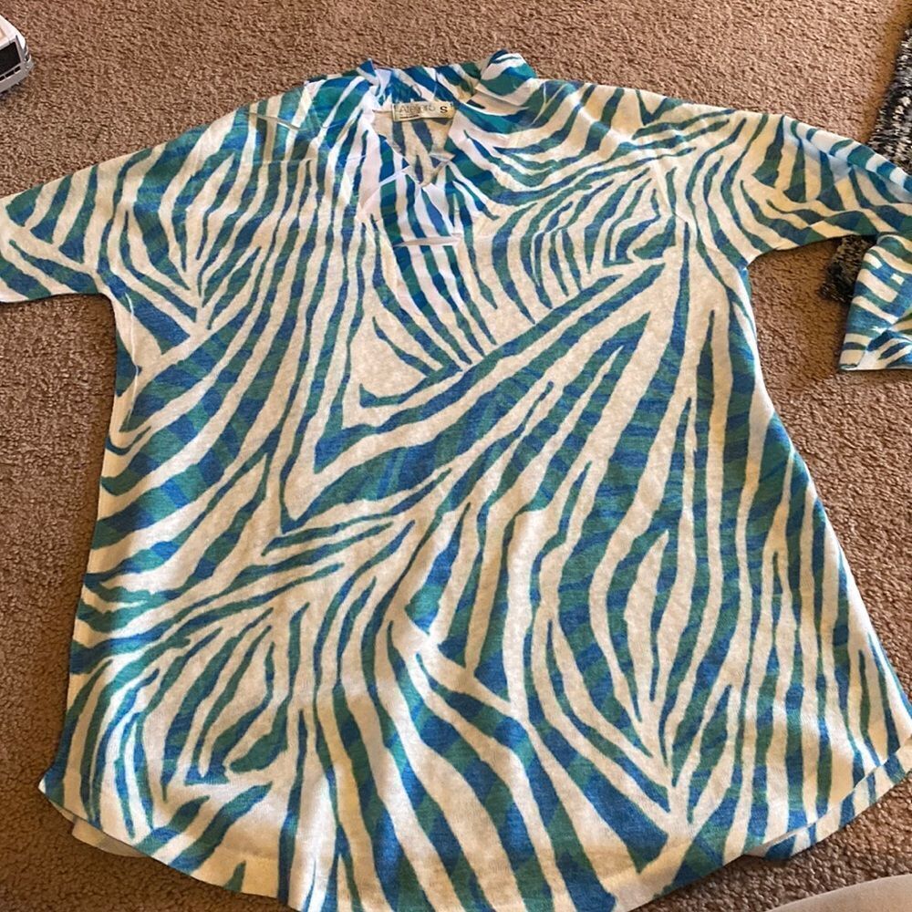 Atelier5 blue green blouse small